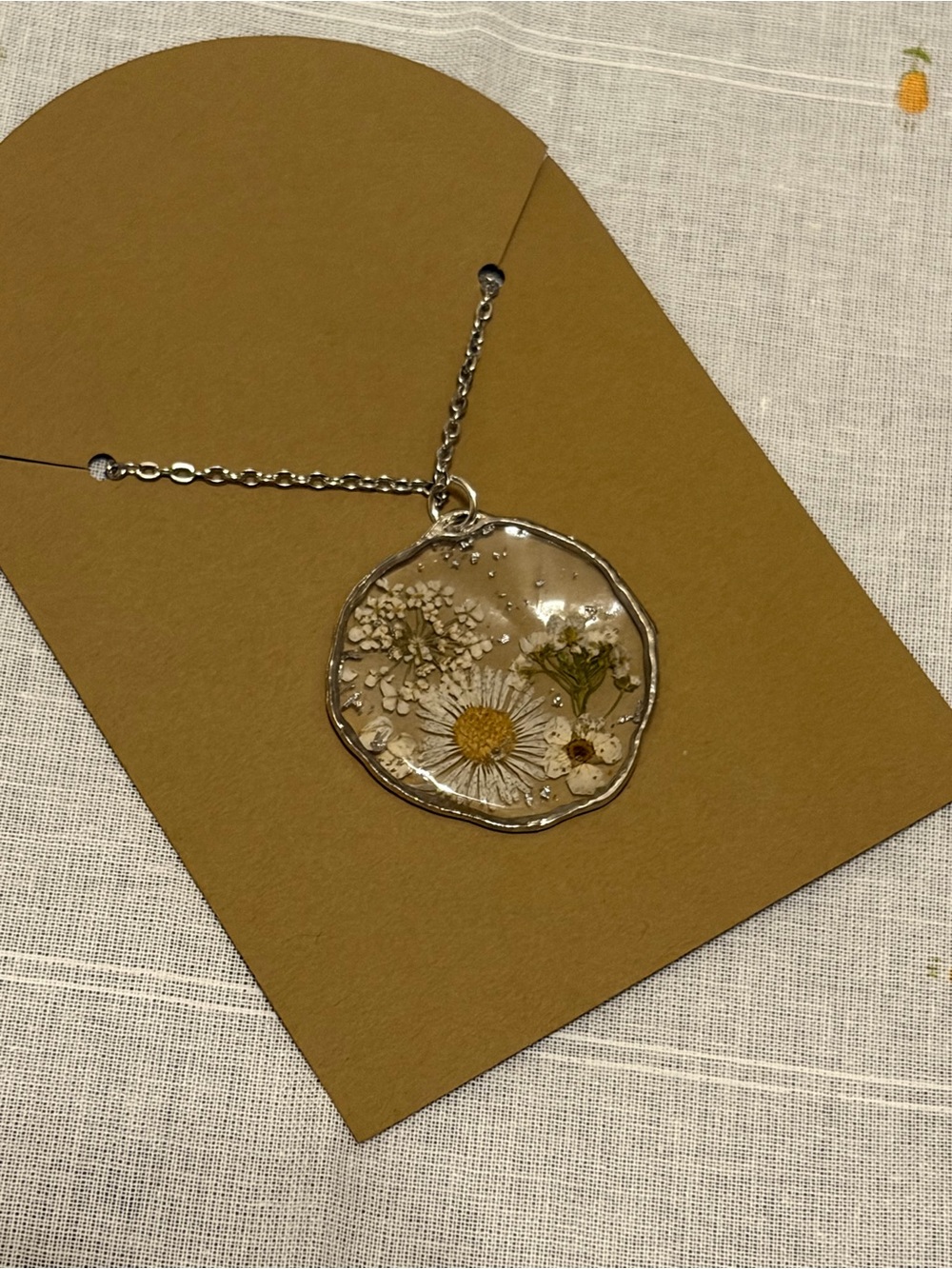 Handmade Dried Flower Resin Pendant Necklace - White and Gold